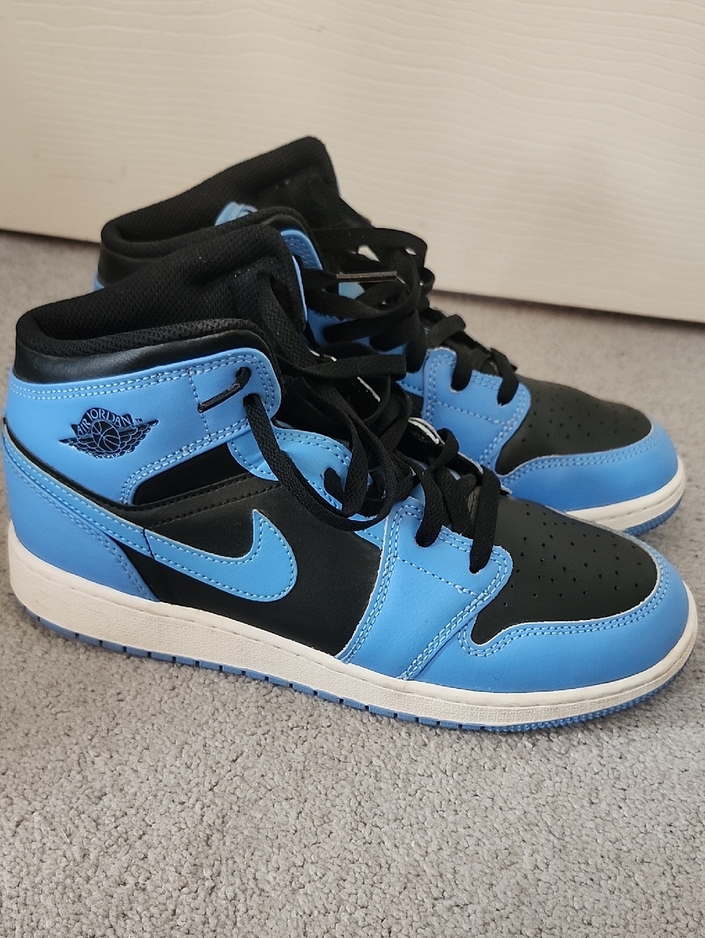 Nike Air Jordan Basketball Shoes in Light Blue and Black